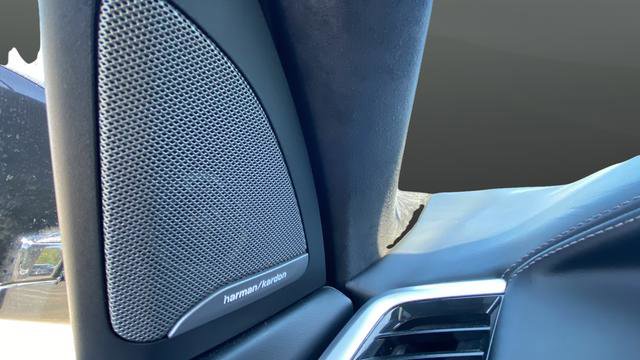 Used 2021 BMW X7 xDrive40i w/ M Sport Package image 26