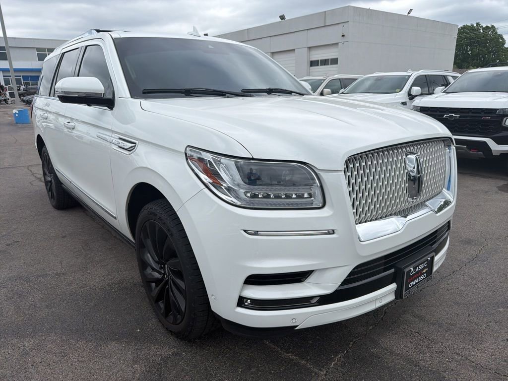 Used 2020 Lincoln Navigator Reserve w/ Equipment Group 208A Reserve AWD/4WD image 1