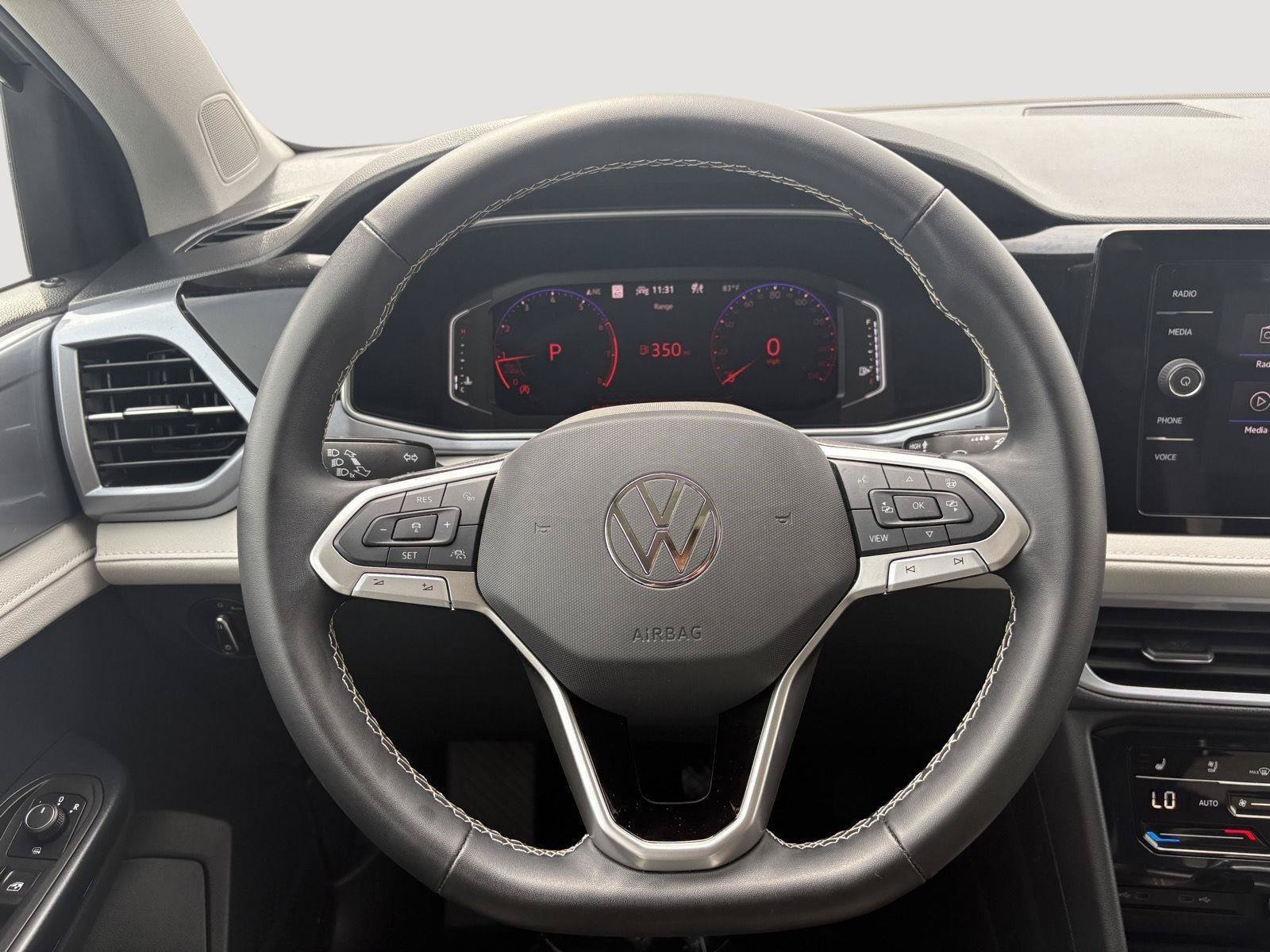 Certified 2025 Volkswagen Taos SEL AWD/4WD image 16