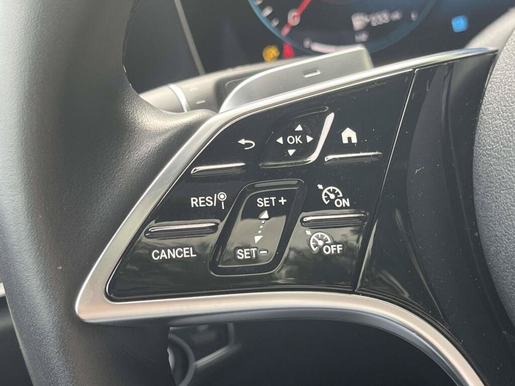 Certified 2023 Mercedes-Benz E 350 4MATIC Sedan image 35
