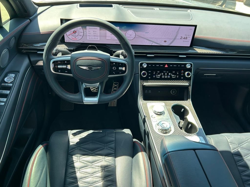 Used 2025 Genesis GV80 3.5T e-SC image 17