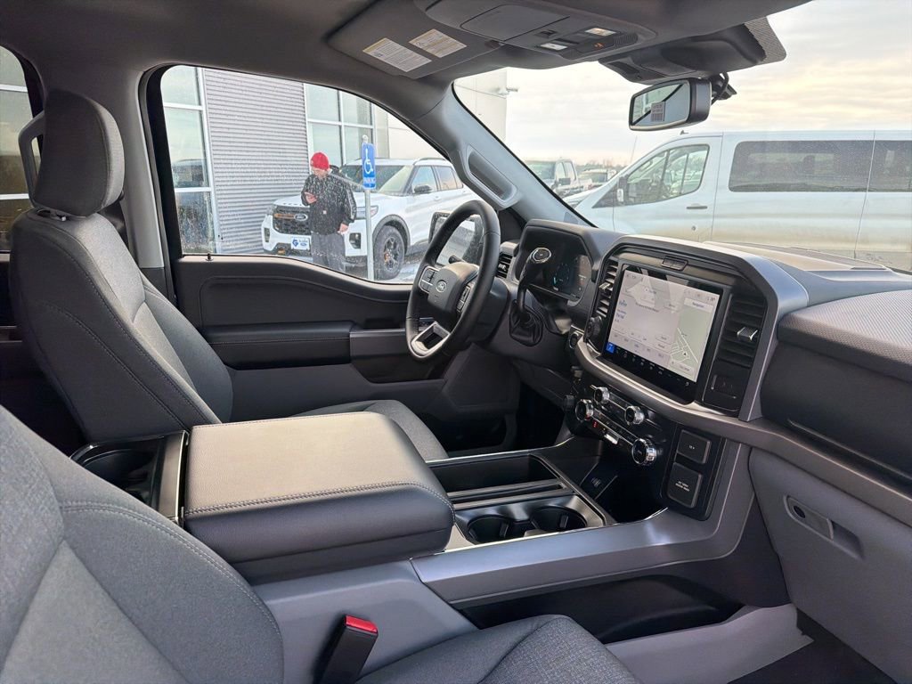 New 2026 Ford F150 XLT w/ Equipment Group 302A MID image 30