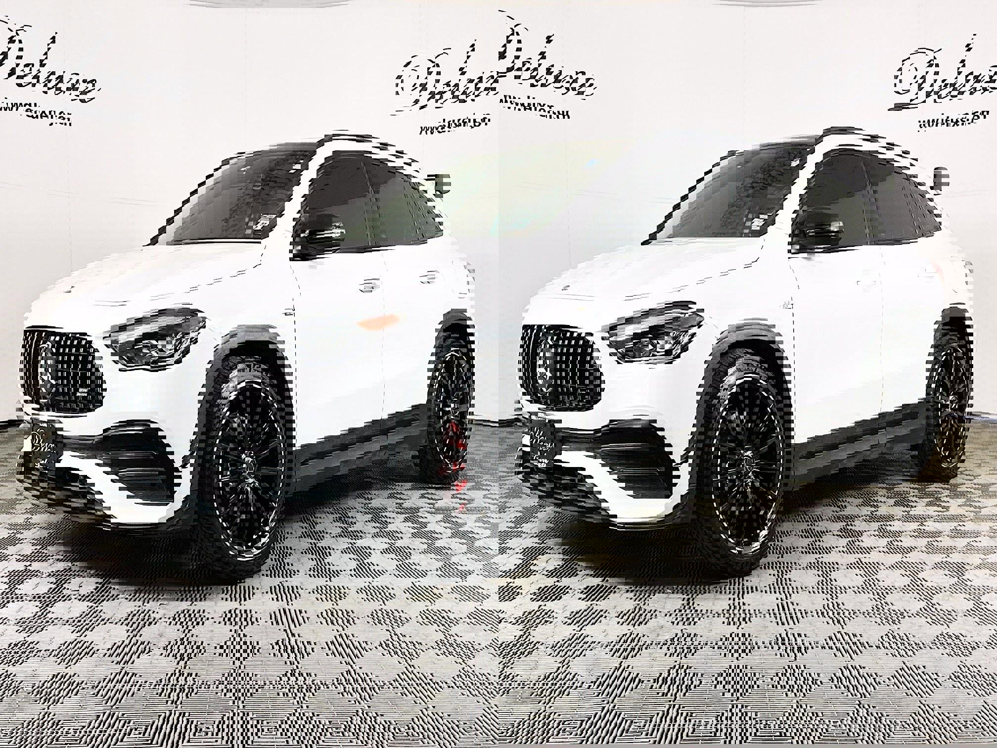 Used 2022 Mercedes-Benz GLA 35 AMG 4MATIC w/ AMG Aerodynamic Package image 3