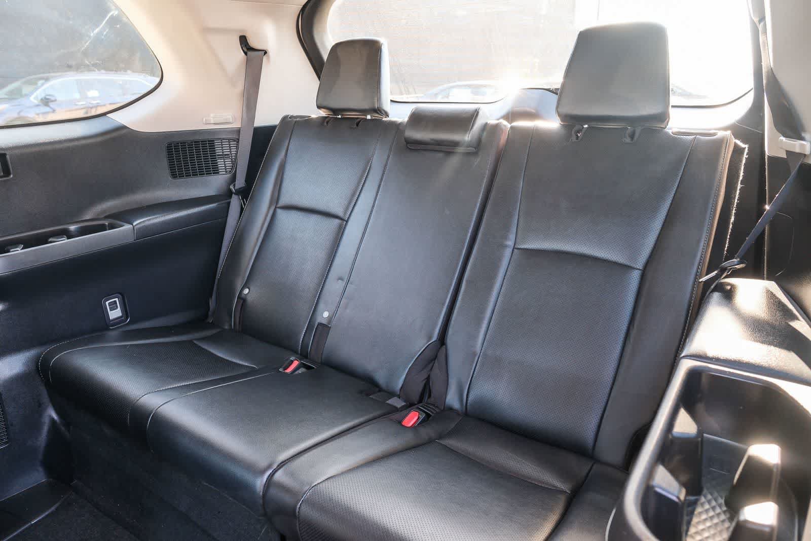 Certified 2024 Toyota Grand Highlander FWD image 20