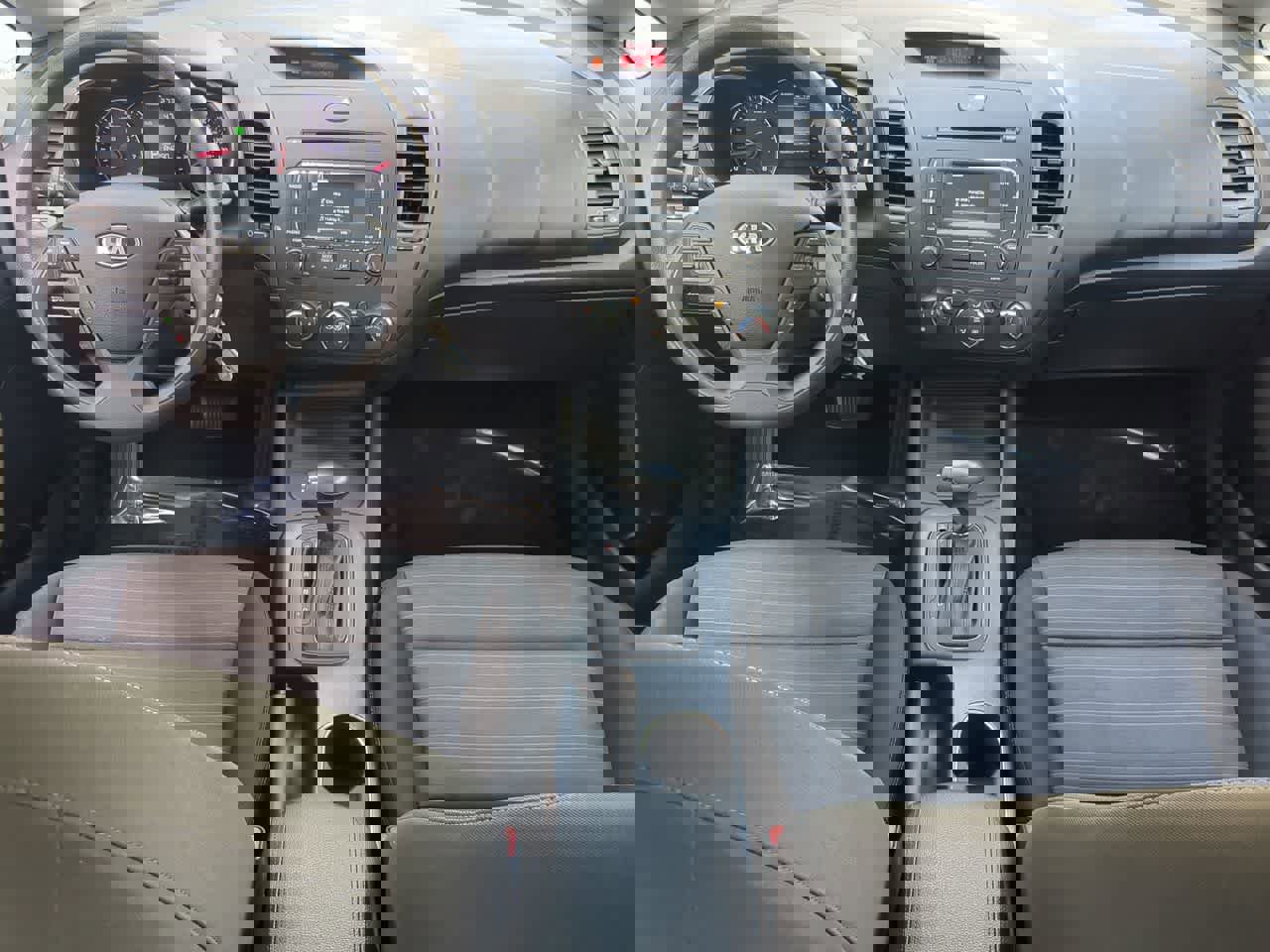 Used 2016 Kia Forte LX w/ LX Popular Plus Package image 15