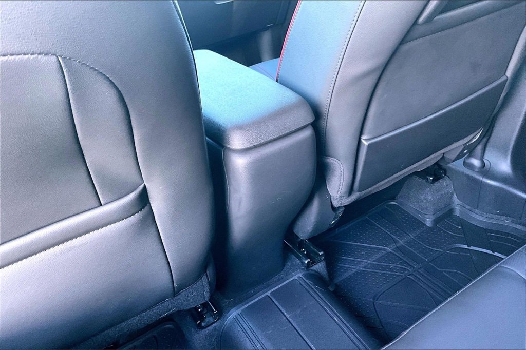 Used 2024 Chevrolet TrailBlazer RS w/ Driver Confidence Package image 14