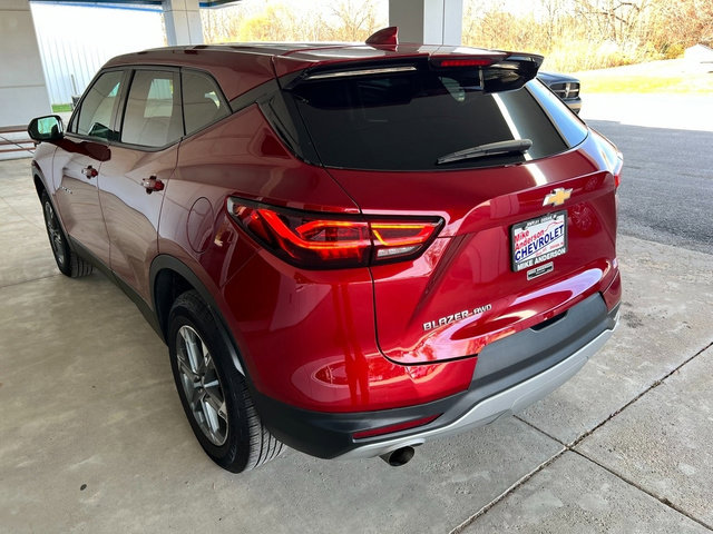 Used 2025 Chevrolet Blazer LT image 10