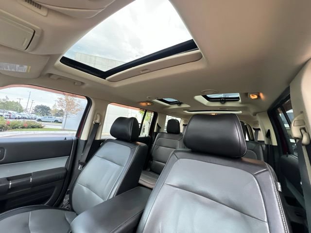 Used 2014 Ford Flex Limited w/ Equipment Group 301A AWD/4WD image 23