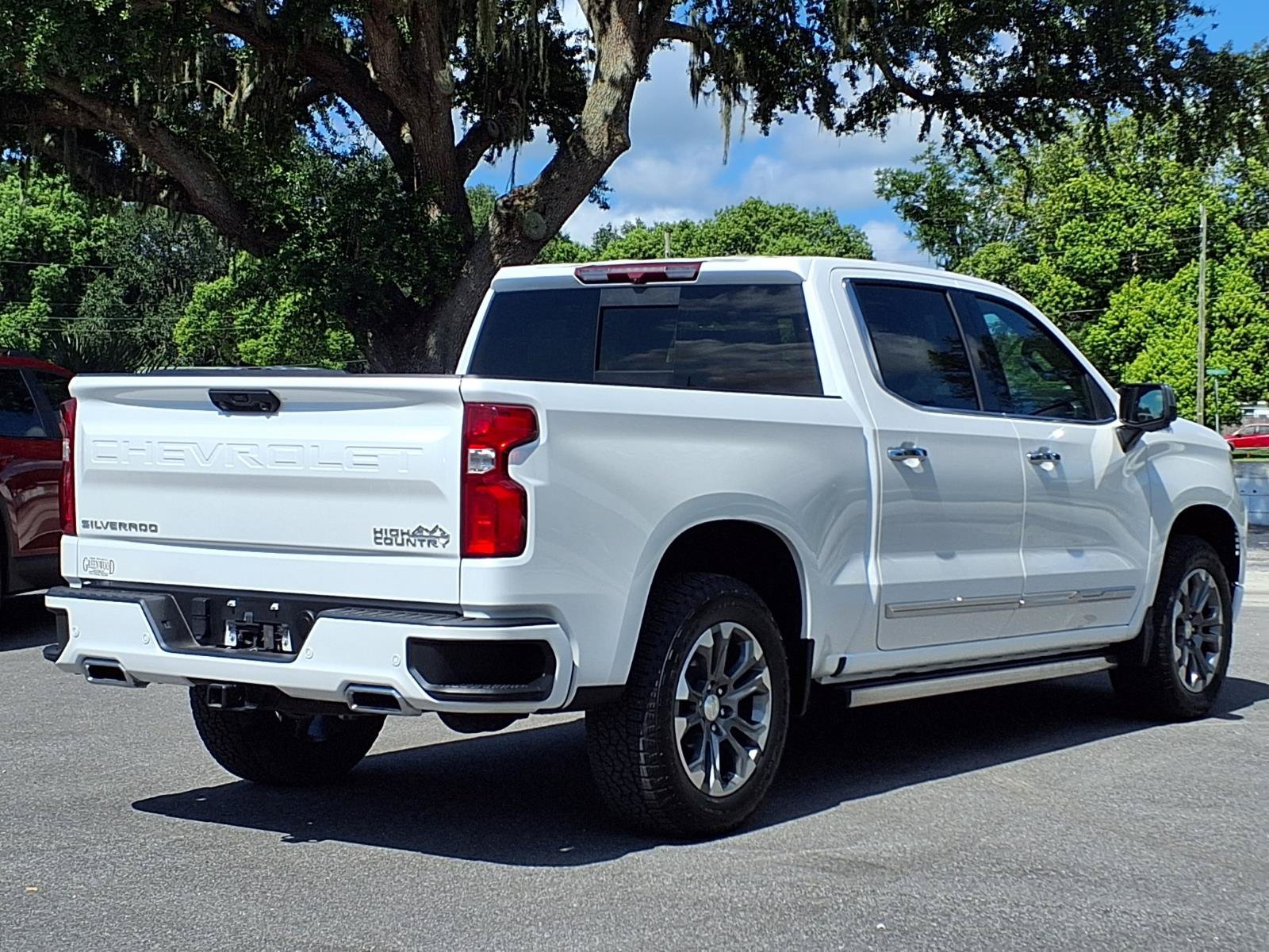 Certified 2024 Chevrolet Silverado 1500 High Country w/ Z71 Off-Road Package AWD/4WD image 4