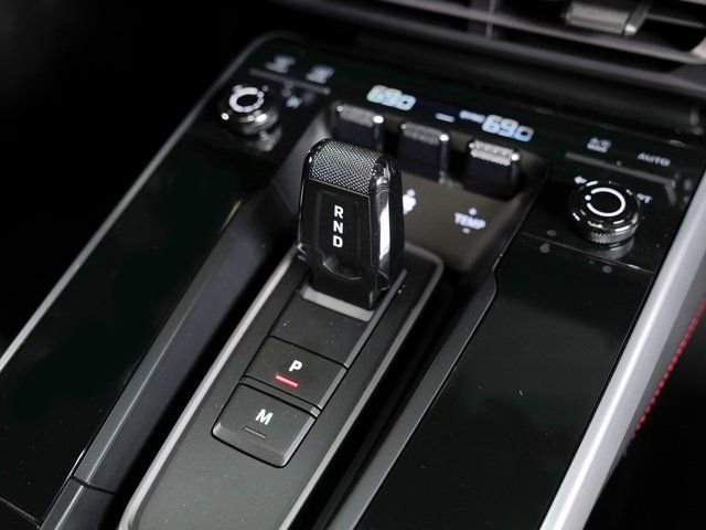 Certified 2022 Porsche 911 Targa 4S image 17