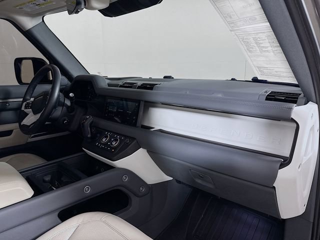 Certified 2024 Land Rover Defender 110 S image 31
