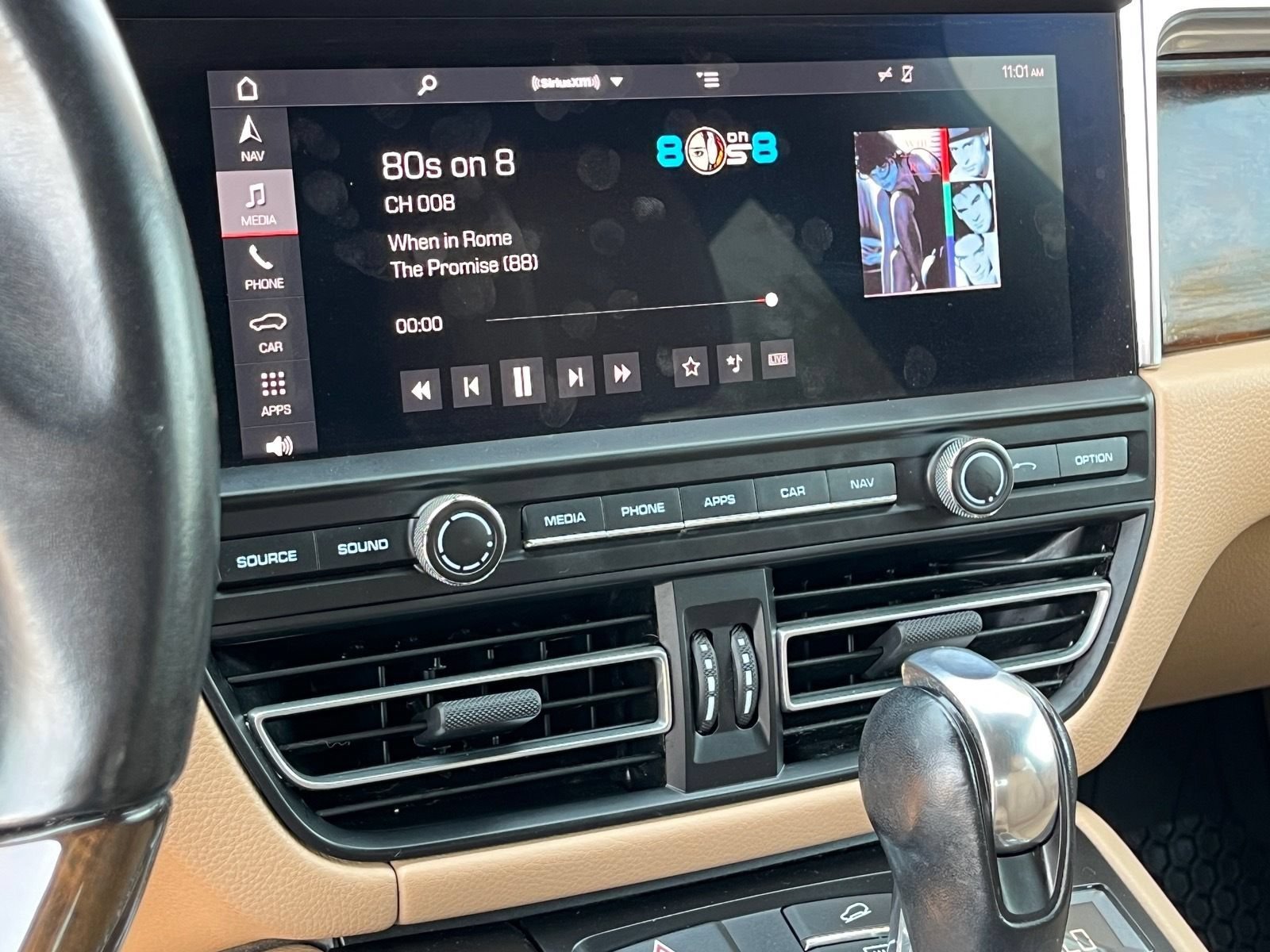 Used 2019 Porsche Macan AWD/4WD image 23