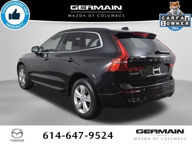 Used 2022 Volvo XC60 B5 Momentum AWD/4WD image 11