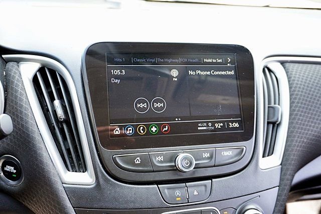 Used 2023 Chevrolet Malibu LT w/ Driver Confidence Package image 23