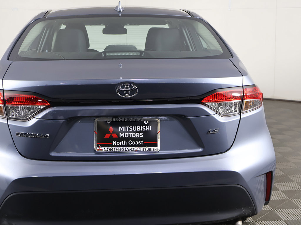 Used 2025 Toyota Corolla LE FWD image 14