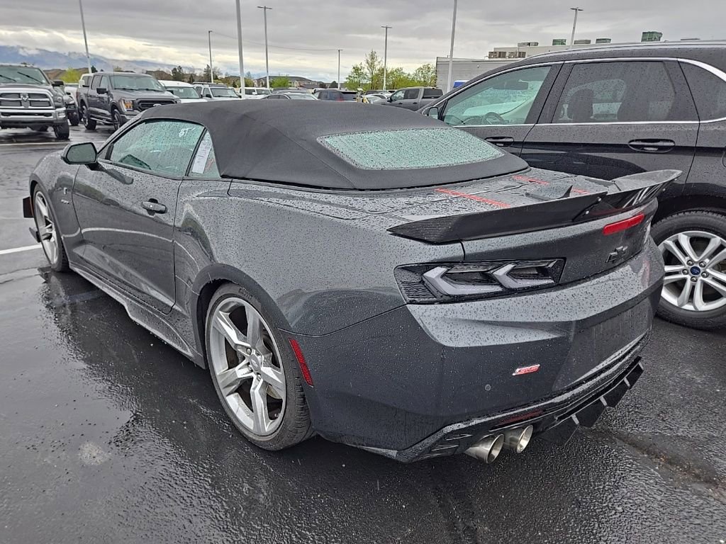 Used 2017 Chevrolet Camaro SS image 4