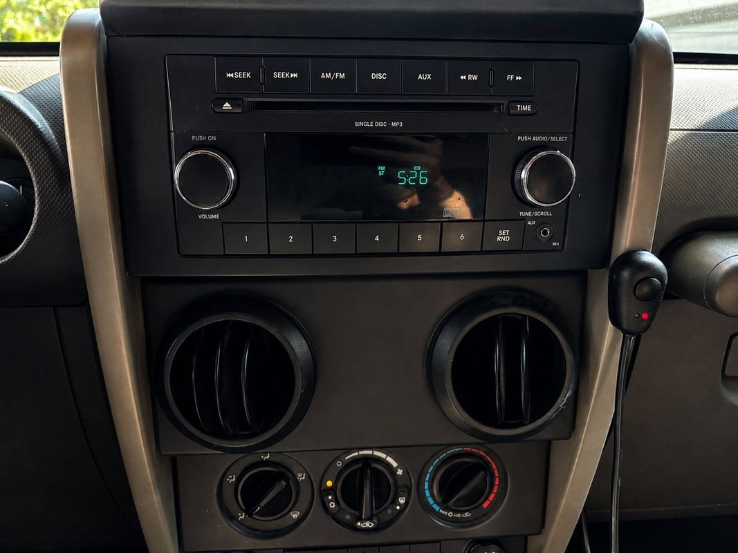 Used 2009 Jeep Wrangler Unlimited X AWD/4WD image 18