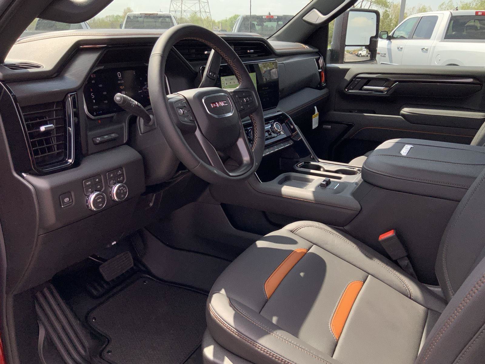New 2026 GMC Sierra 3500 AT4 w/ AT4 Premium Plus Package AWD/4WD image 30