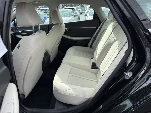Used 2025 Hyundai Sonata SEL FWD image 14