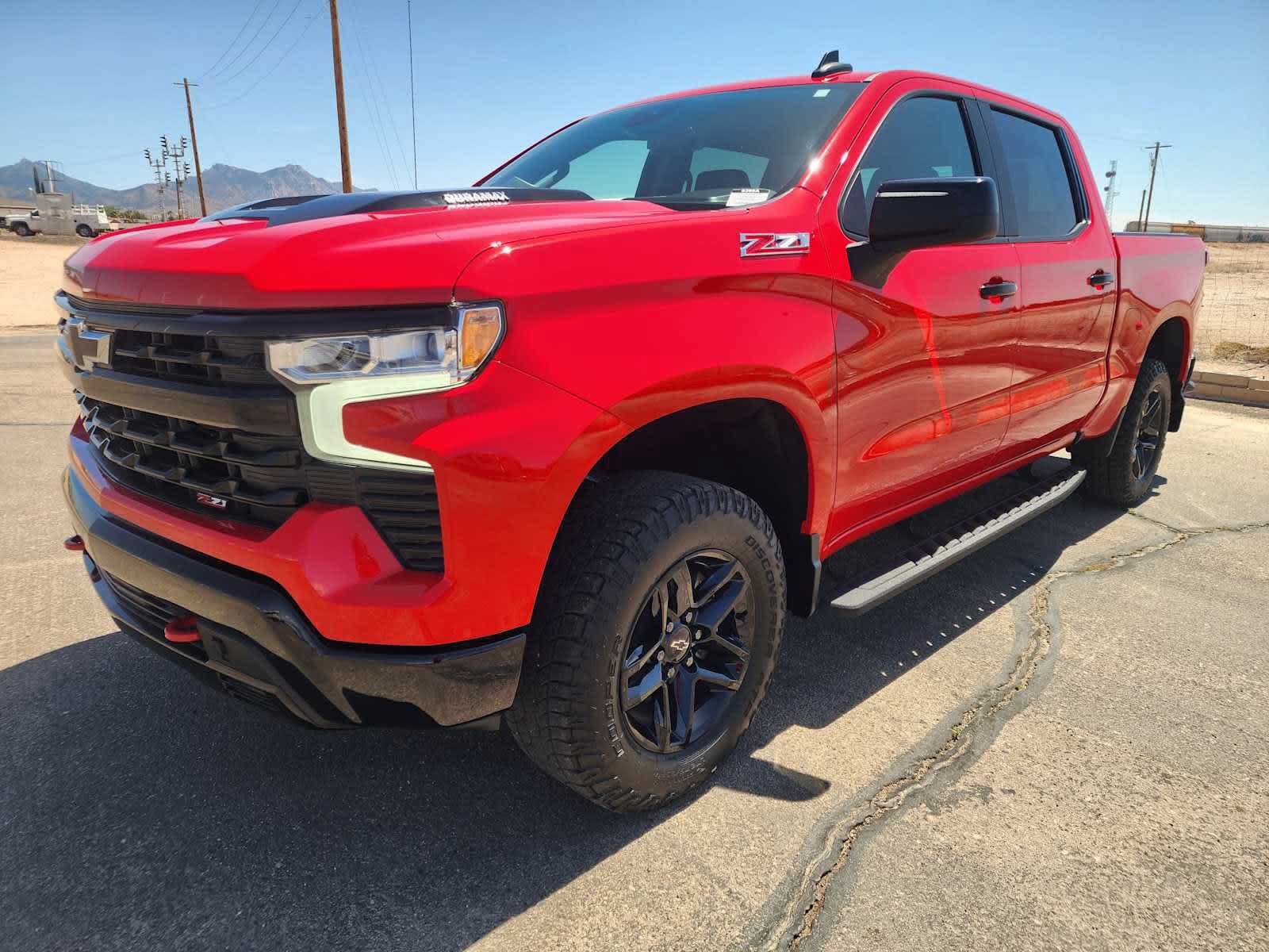 Used 2024 Chevrolet Silverado 1500 LT Trail Boss AWD/4WD image 3