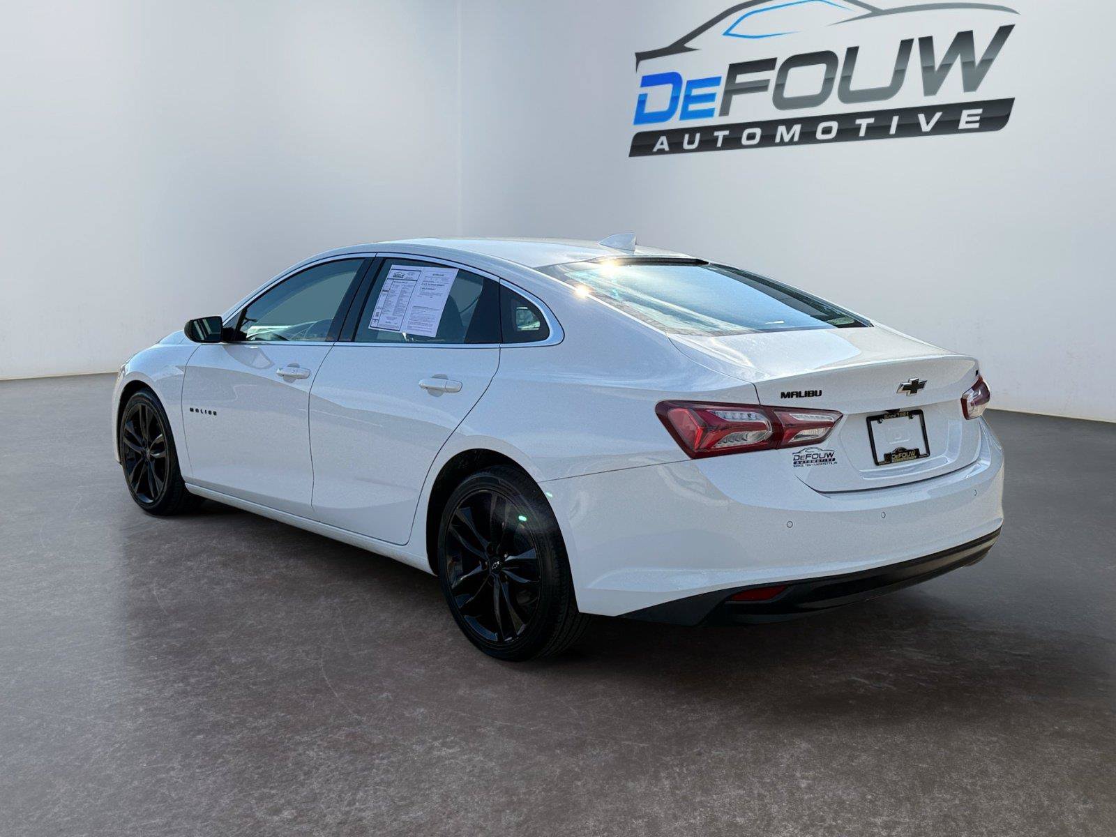 Used 2024 Chevrolet Malibu LT w/ Sport Edition FWD image 5
