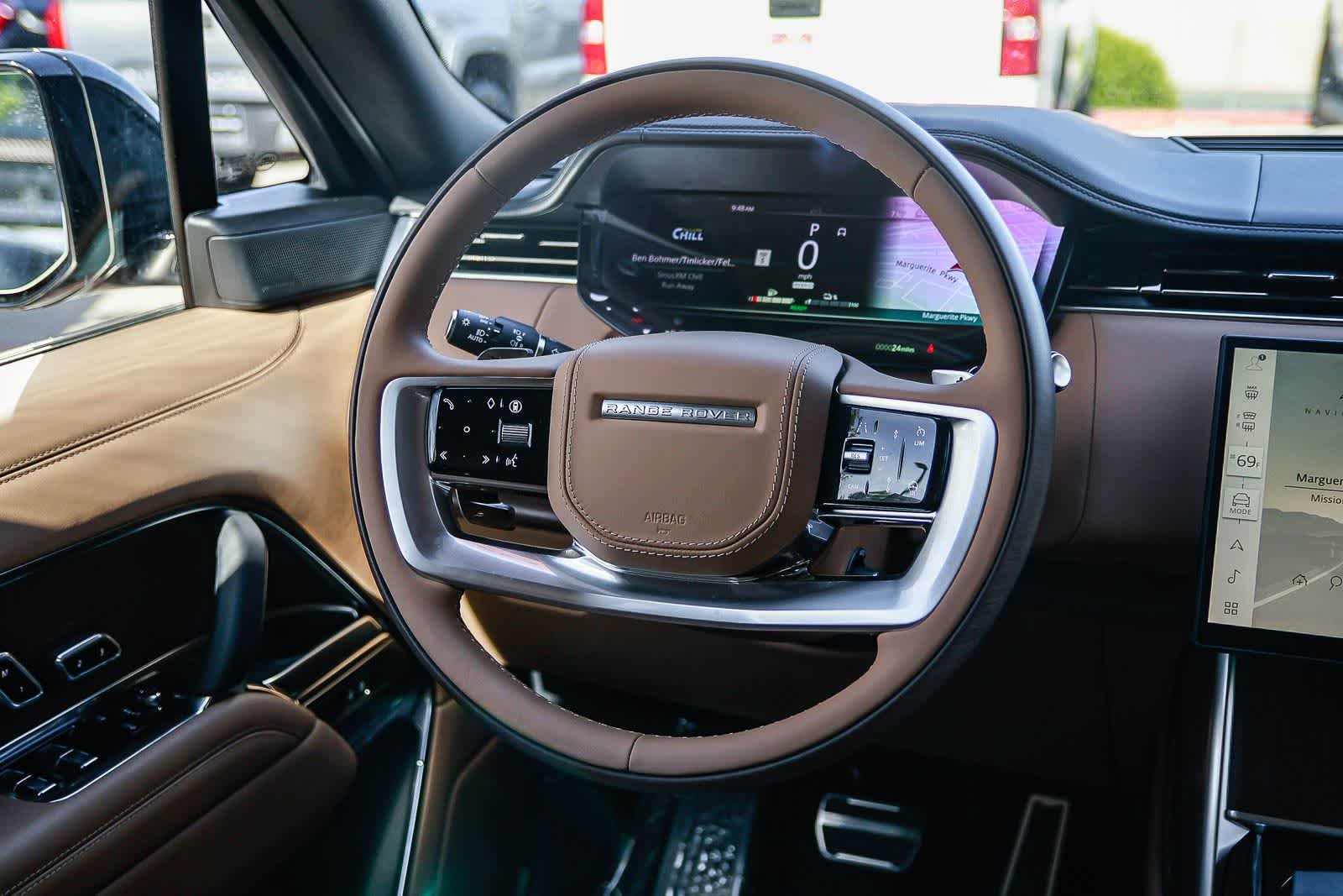 New 2026 Land Rover Range Rover SE image 15