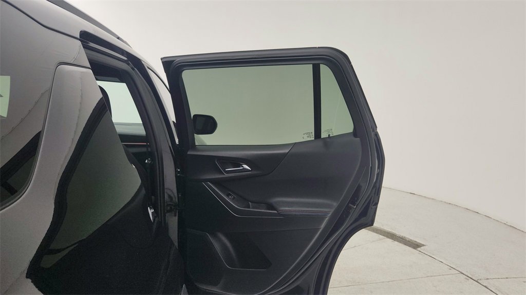 Certified 2026 Chevrolet Equinox RS image 29