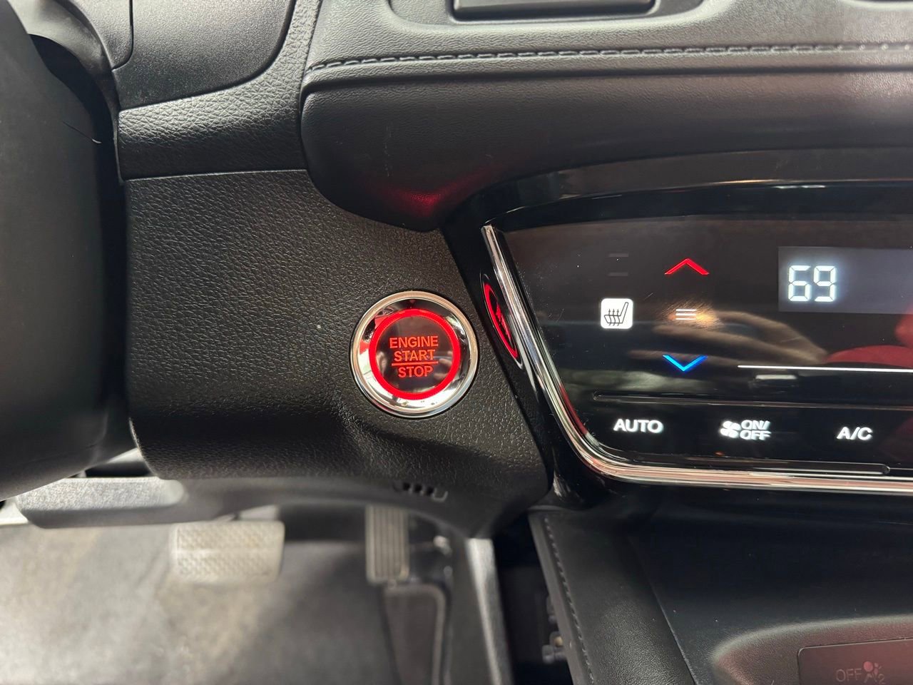 Used 2022 Honda HR-V EX image 21