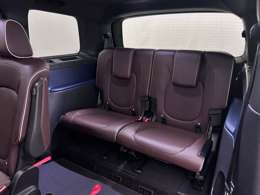 Used 2025 Volkswagen ID. Buzz Pro S Plus image 14