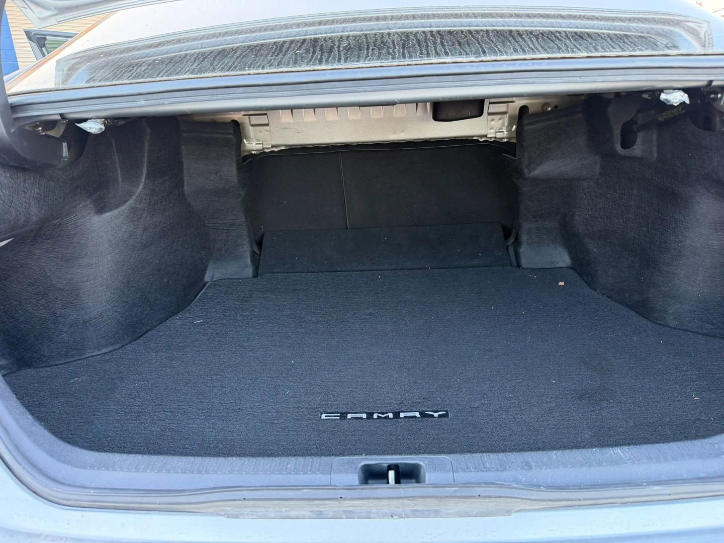 Used 2019 Toyota Camry LE FWD image 26