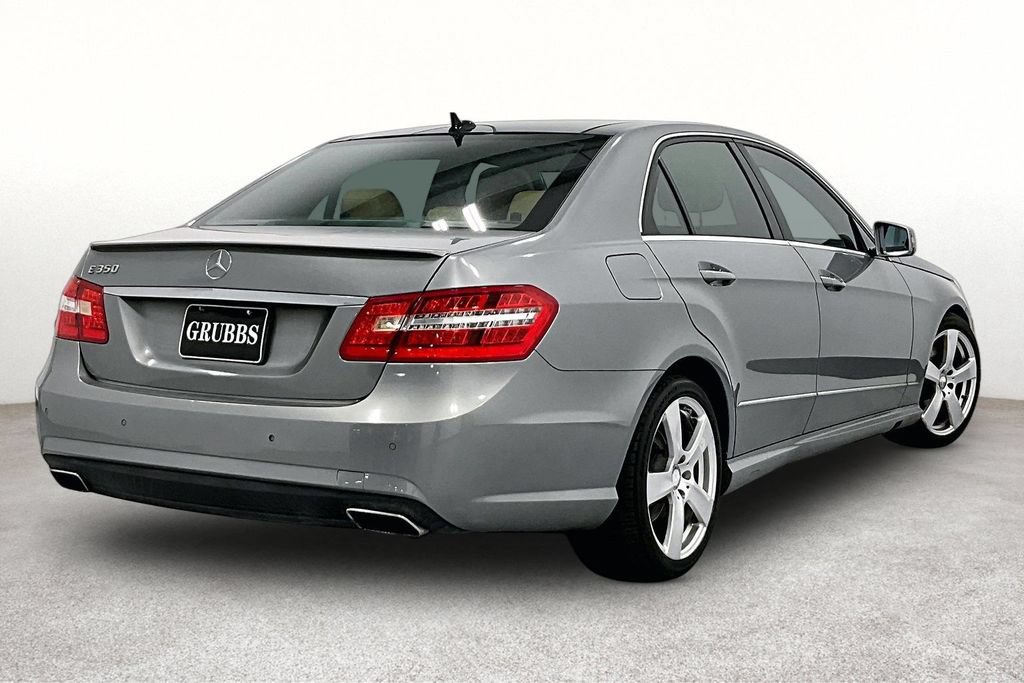 Used 2010 Mercedes-Benz E 350 Sedan image 2