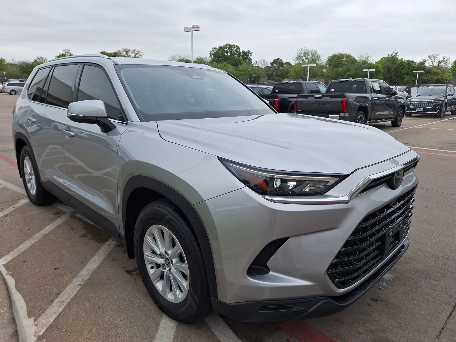 Used 2024 Toyota Grand Highlander XLE image 8