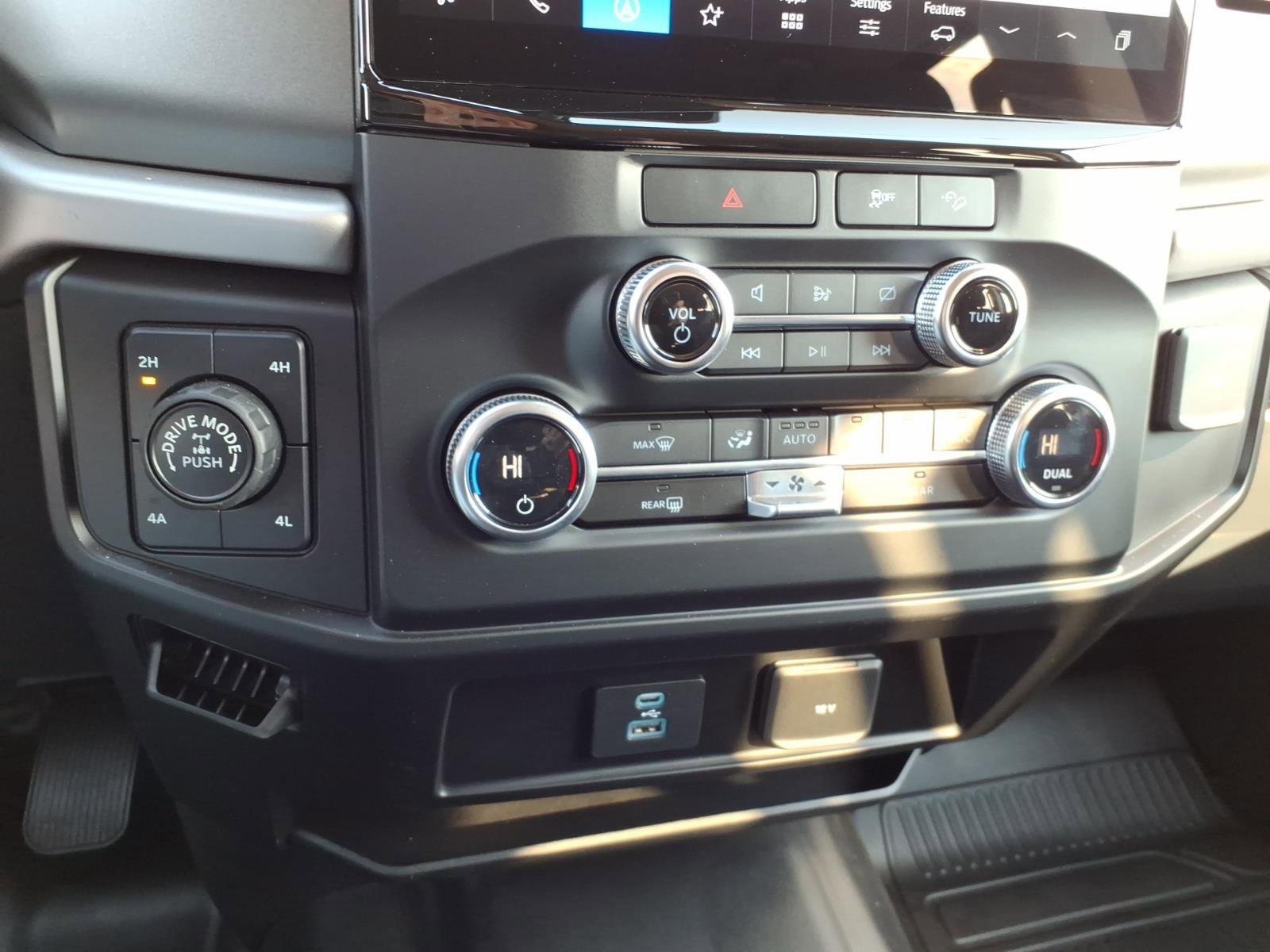 Certified 2023 Ford Expedition Max XL image 19