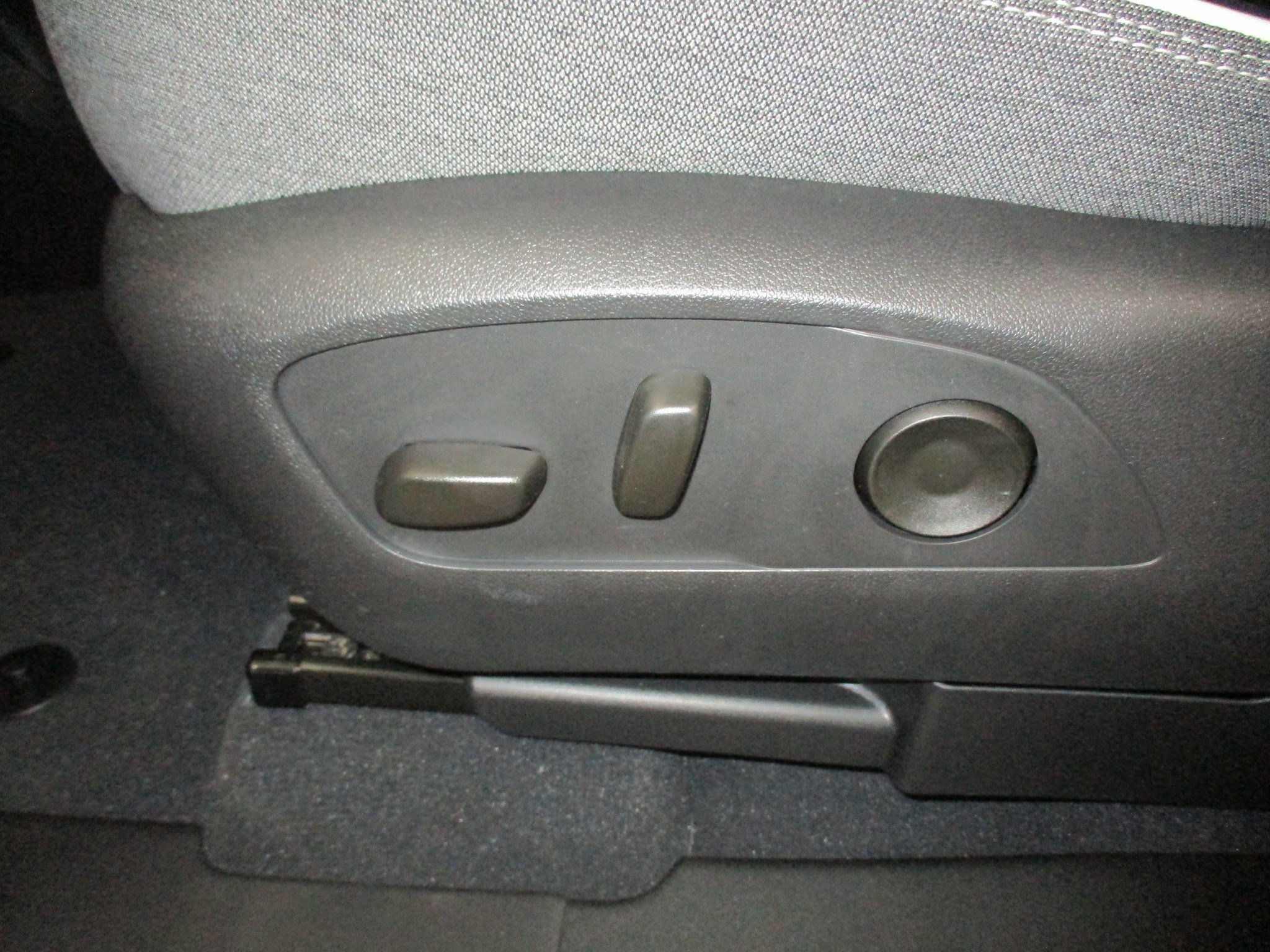 New 2026 GMC Sierra EV Elevation image 19