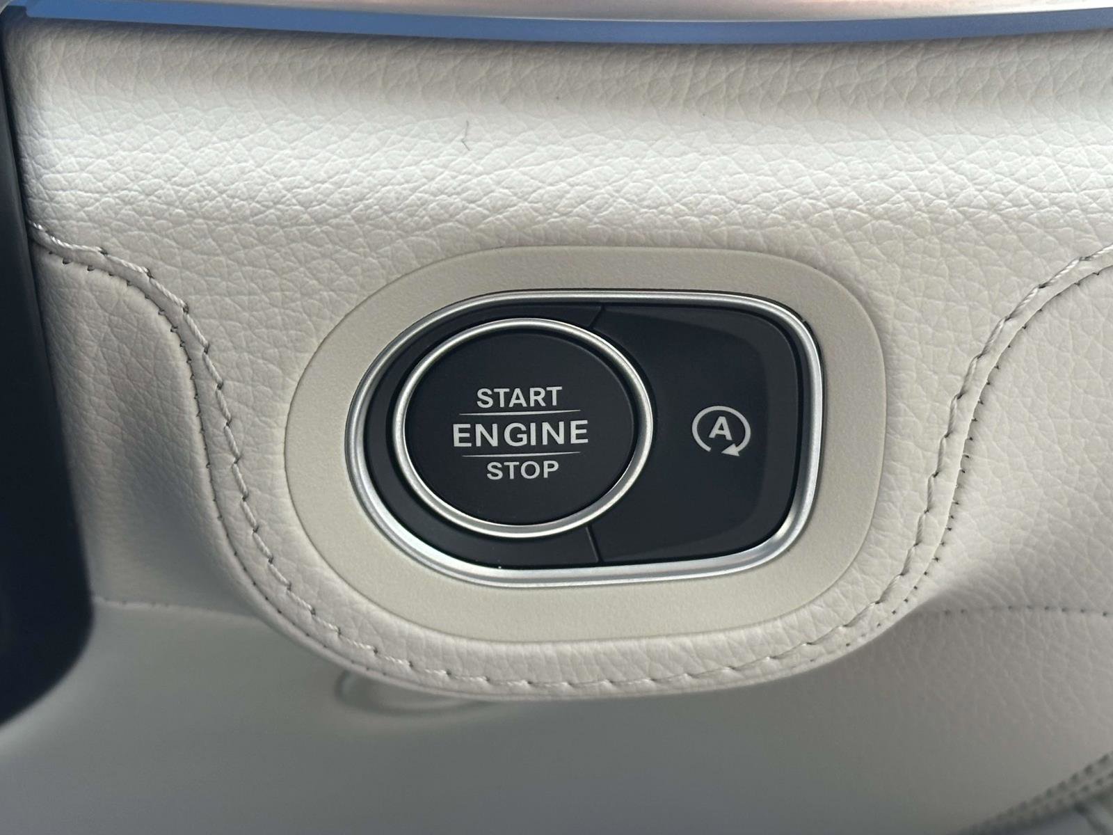 New 2026 Mercedes-Benz GLS 580 4MATIC image 19