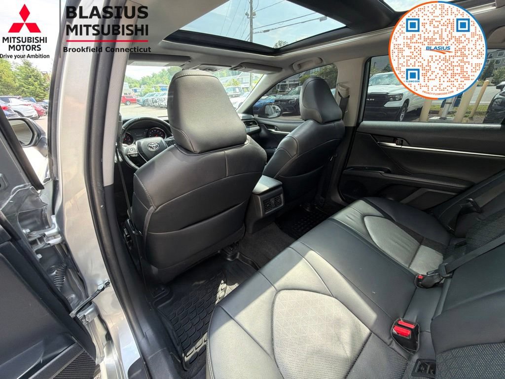 Used 2019 Toyota Camry XSE FWD image 39