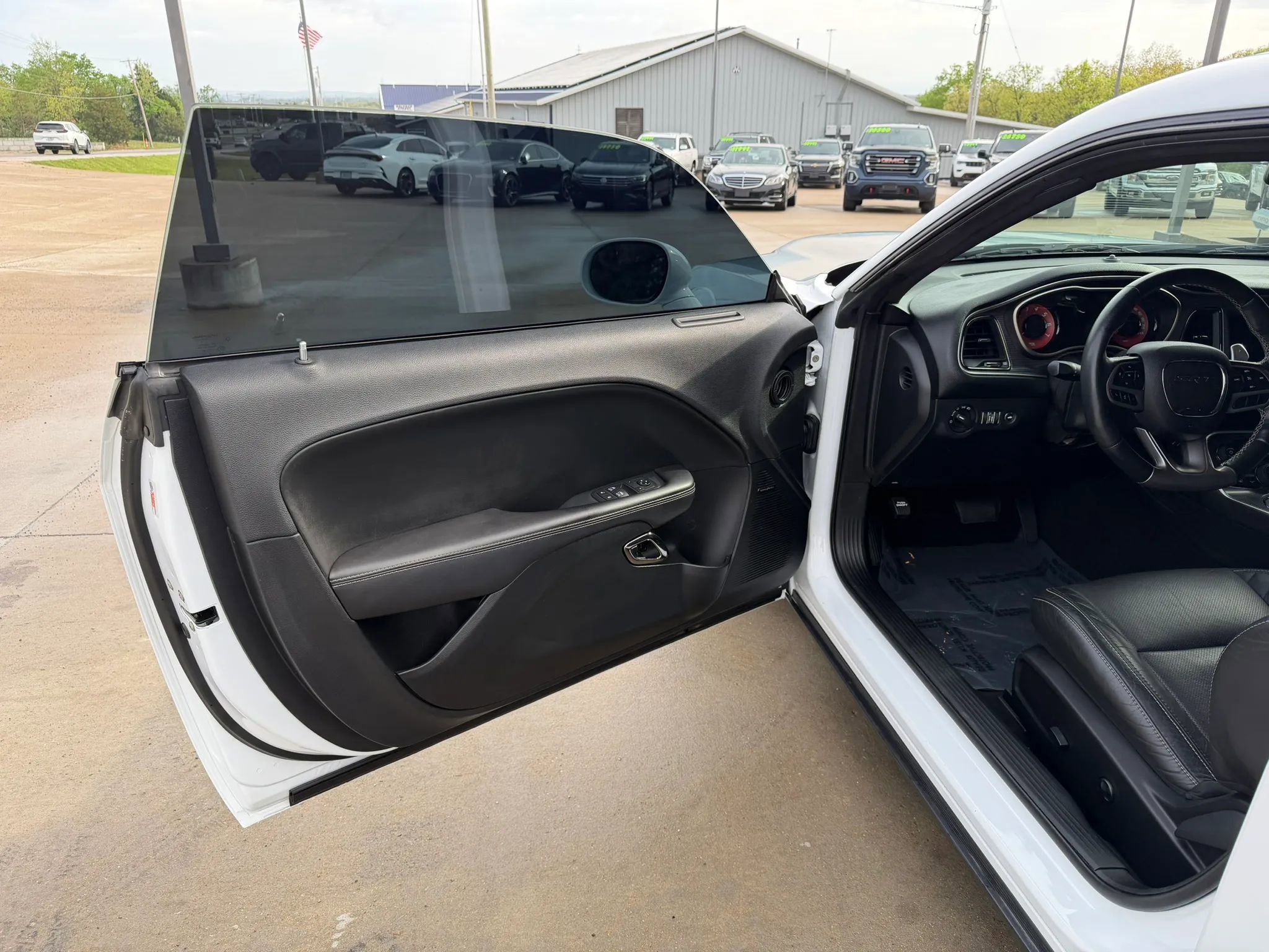 Used 2019 Dodge Challenger SRT Hellcat Redeye RWD image 18