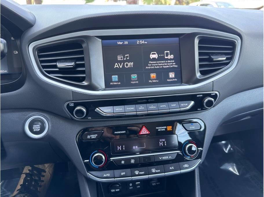 Used 2019 Hyundai Ioniq Blue FWD image 35