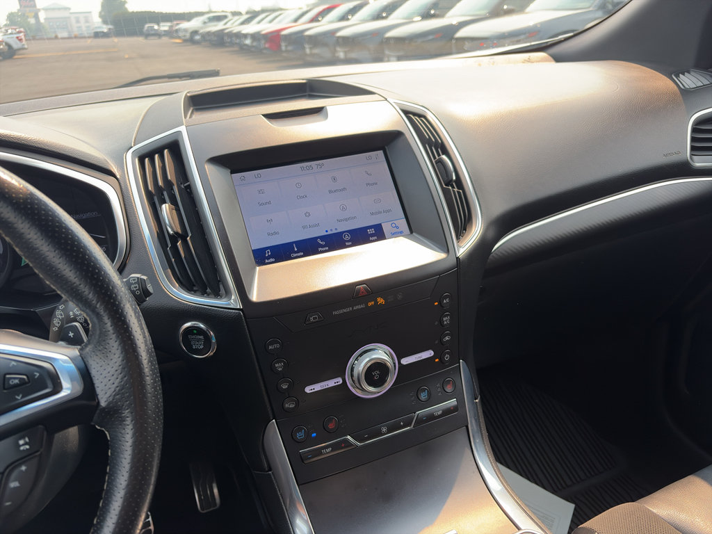 Used 2020 Ford Edge ST w/ Equipment Group 401A AWD/4WD image 25