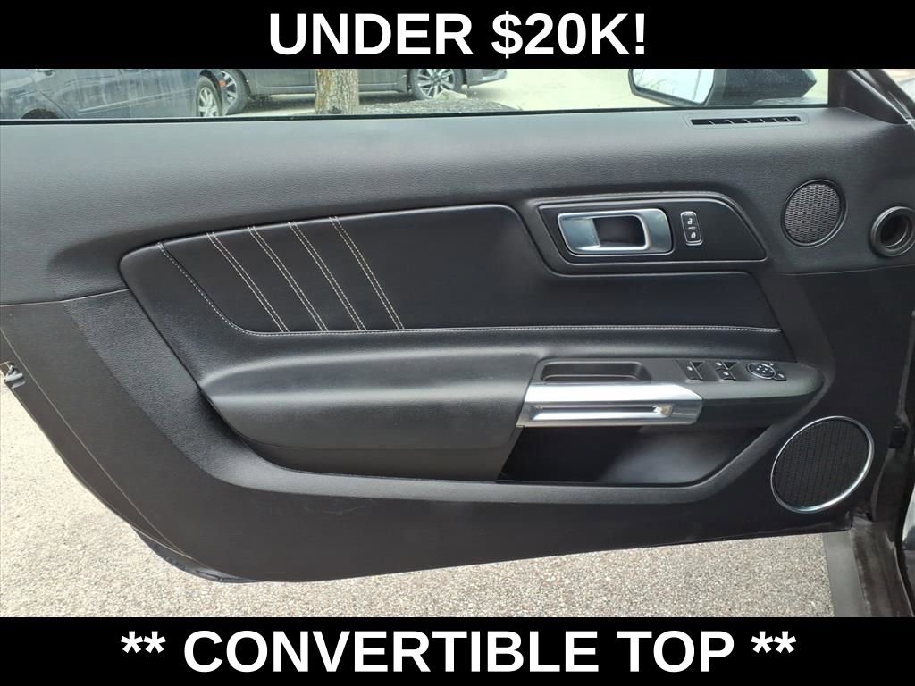 Used 2022 Ford Mustang Premium image 11