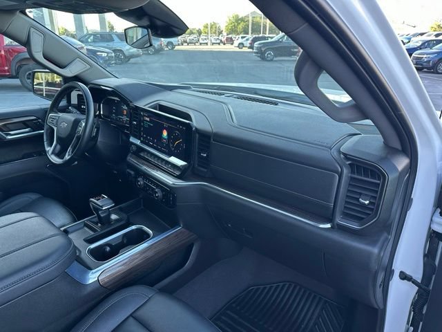 Certified 2024 Chevrolet Silverado 1500 RST w/ True North Edition Plus AWD/4WD image 34