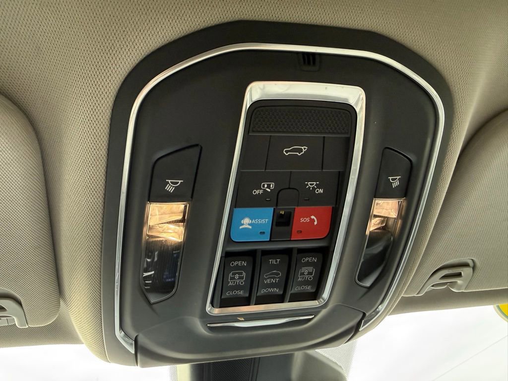 Used 2022 Jeep Wagoneer Series II w/ Convenience Group I image 13