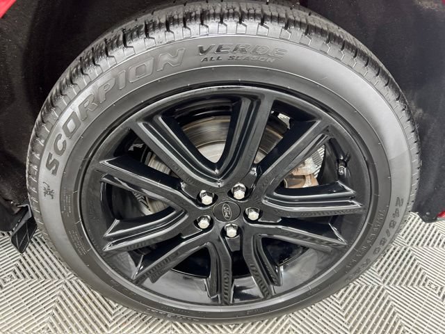 Used 2024 Ford Edge ST-Line AWD/4WD image 10