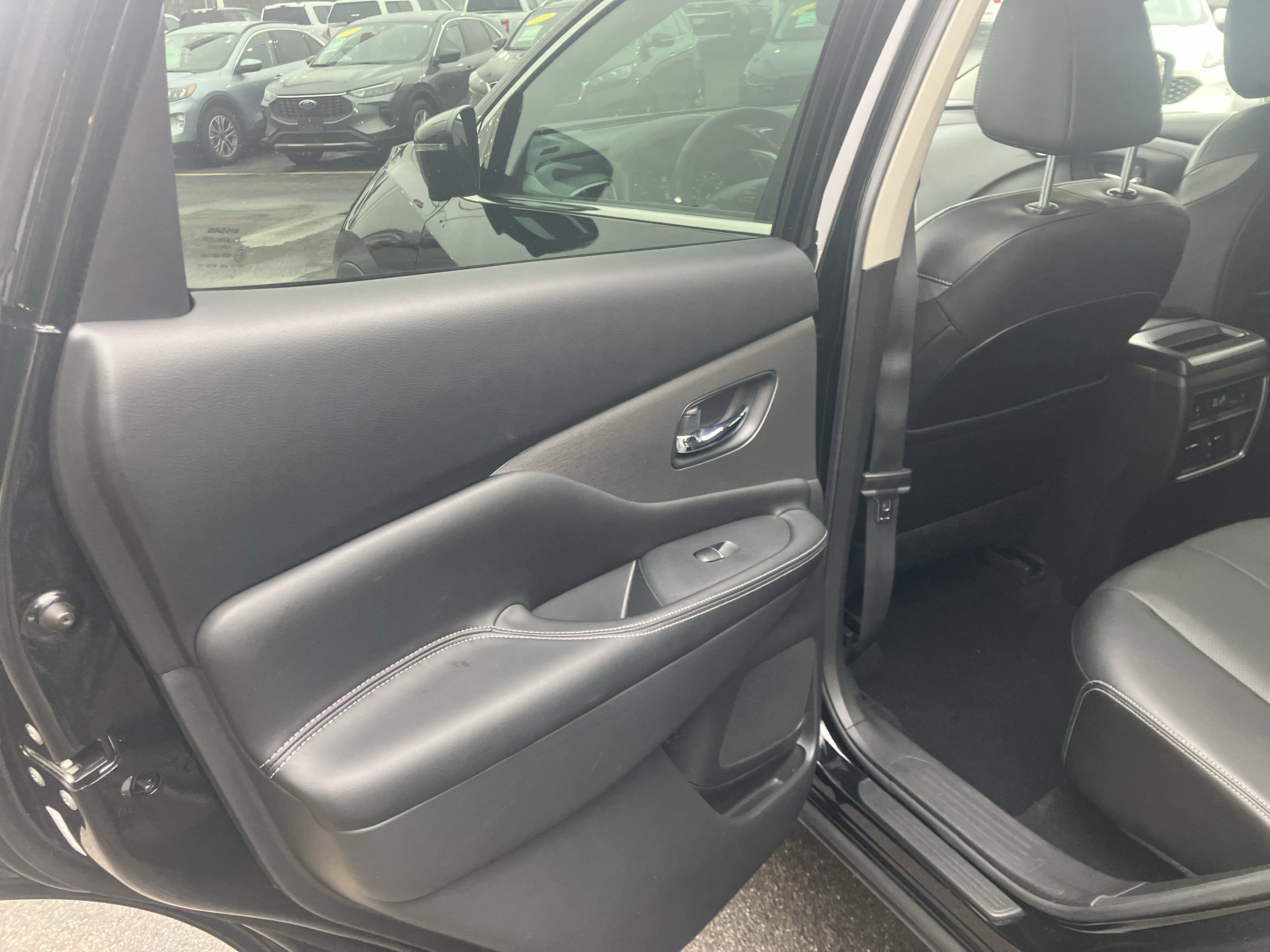 Used 2021 Nissan Murano SL image 12