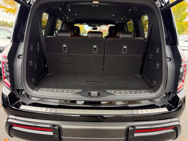 Certified 2025 Nissan Armada SL w/ Captain's Chari Seat Package AWD/4WD image 10