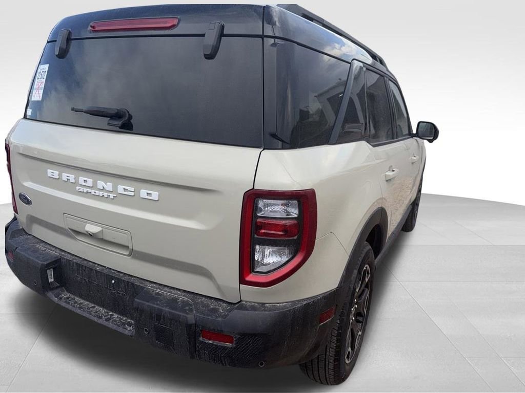 Used 2025 Ford Bronco Sport Outer Banks w/ Outer Banks Tech Package+ AWD/4WD image 27