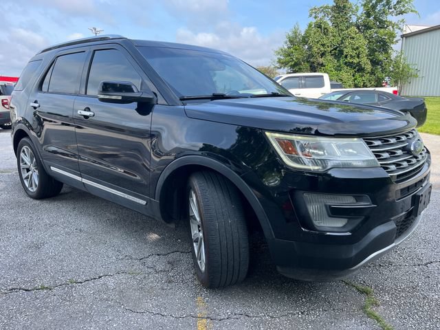 Used 2017 Ford Explorer Limited FWD image 7