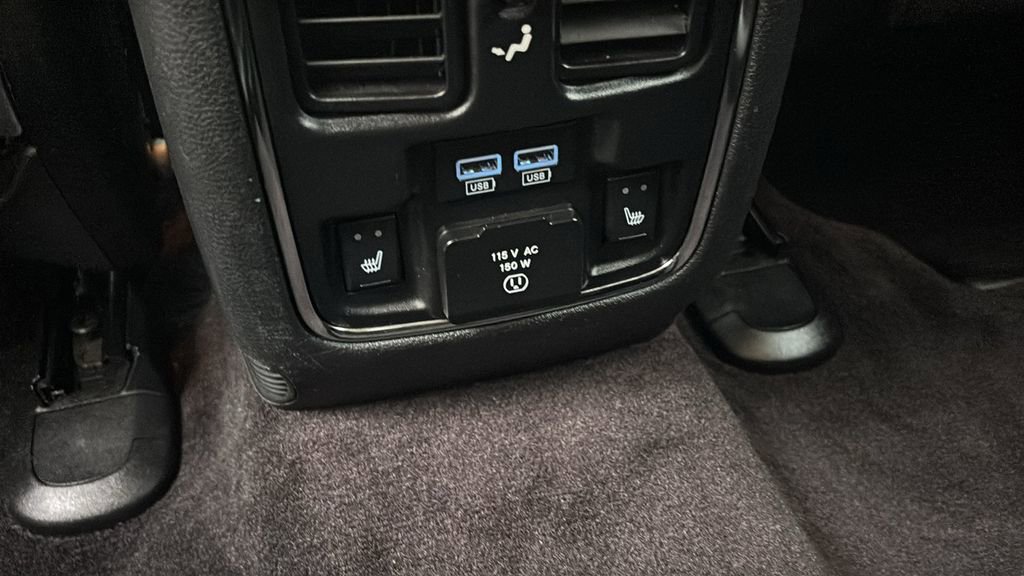 Used 2016 Dodge Durango Citadel w/ Premium Entertainment Group AWD/4WD image 9