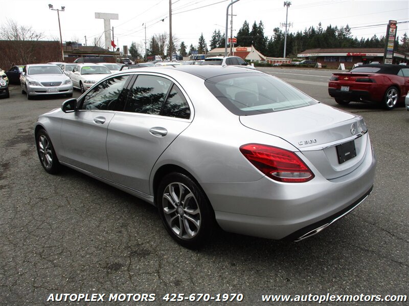 Used 2016 Mercedes-Benz C 300 4MATIC Sedan image 5