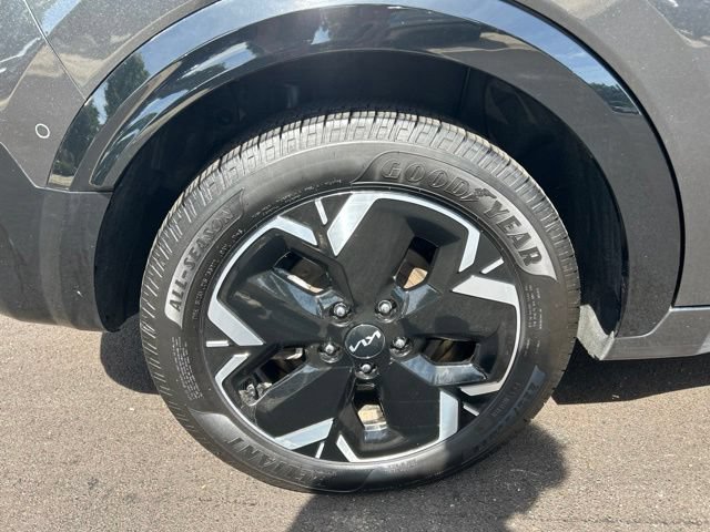Used 2023 Kia Niro Wave FWD image 35